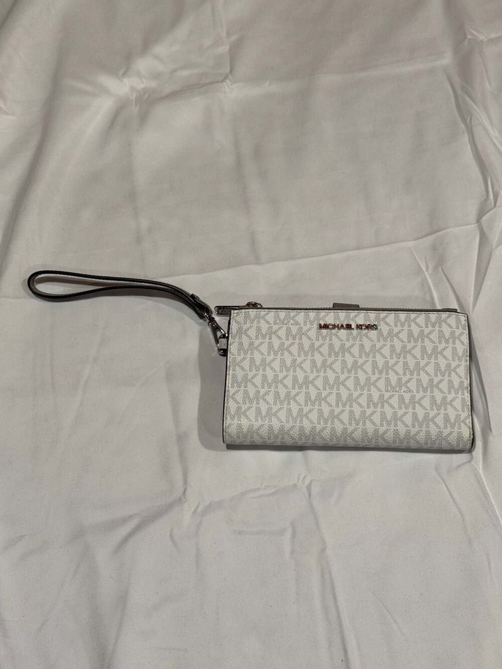 Michael Kors Jet Set Double Zip Phone Wristlet Wallet 35F8STVW0B